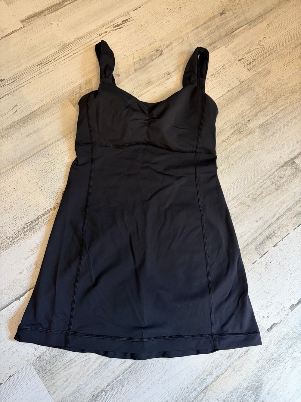 Lululemon black dress
